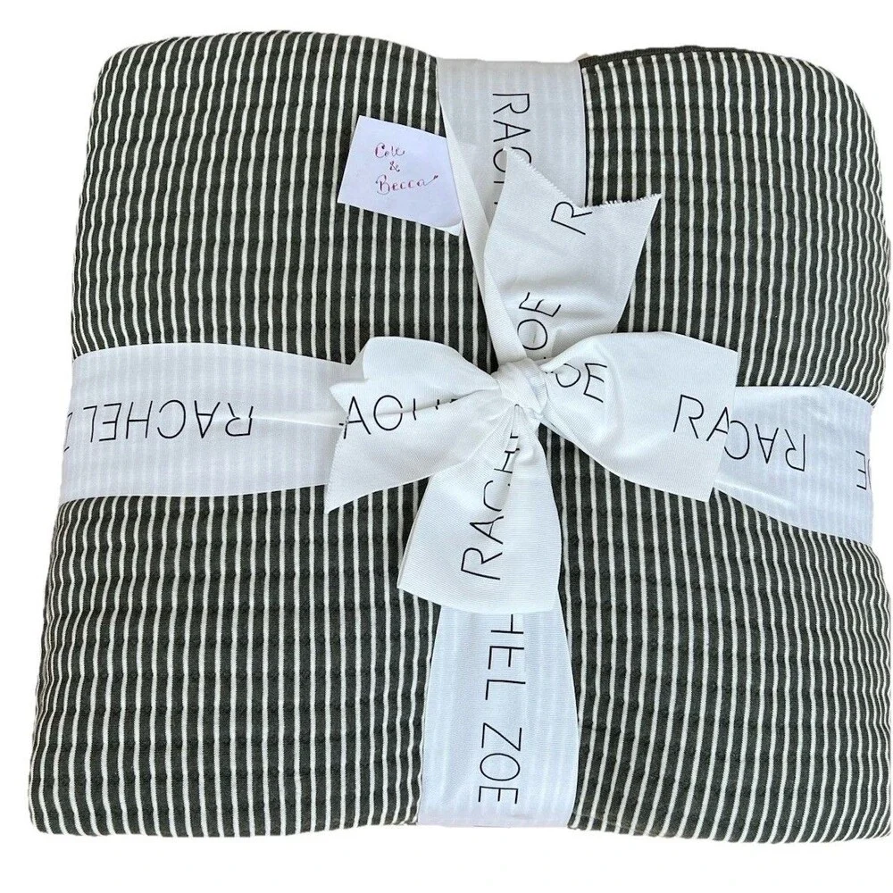 Rachel Zoe Green and White Striped Cotton Knitted Quilt Full Queen Textured New